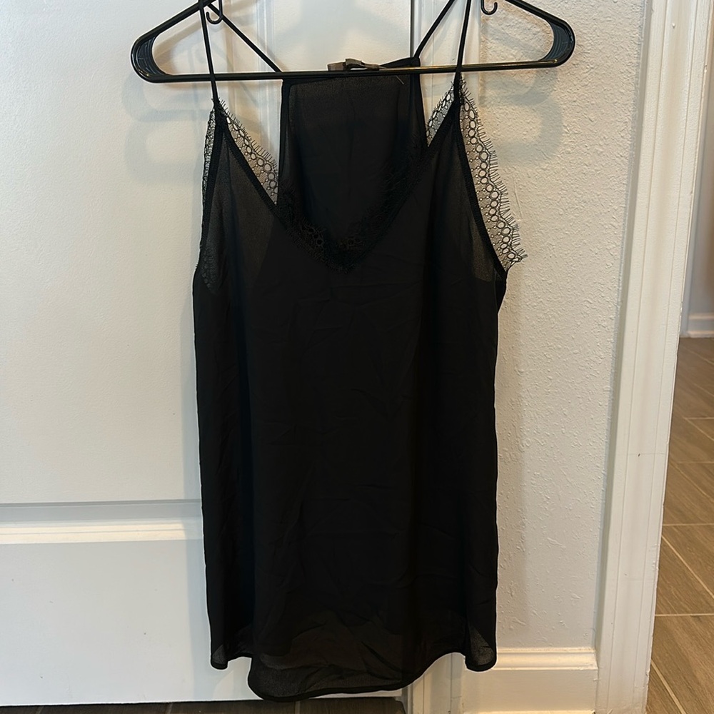 NWOT Loft Black Lace Tank. Size Medium. Never worn. Smoke free home